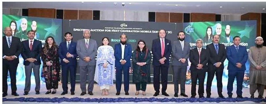 Live auction ceremony, 10 March 2026